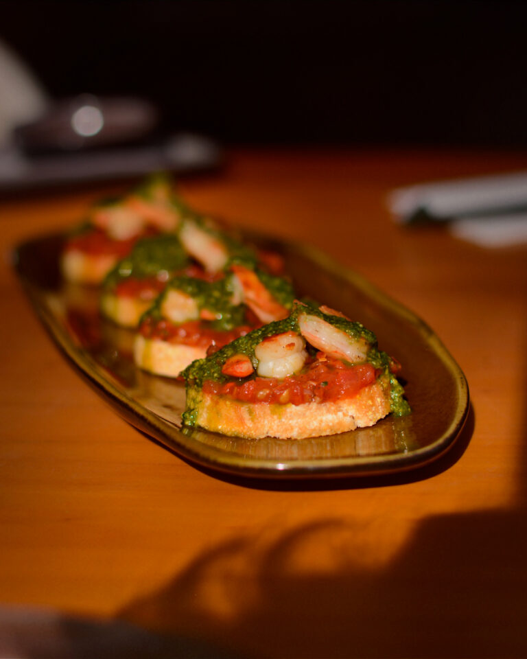 8.1 - Bruschetta de camarão